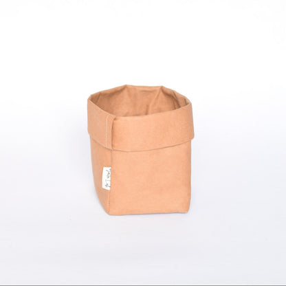 Small washable paper basket in cognac – Gaita Lab